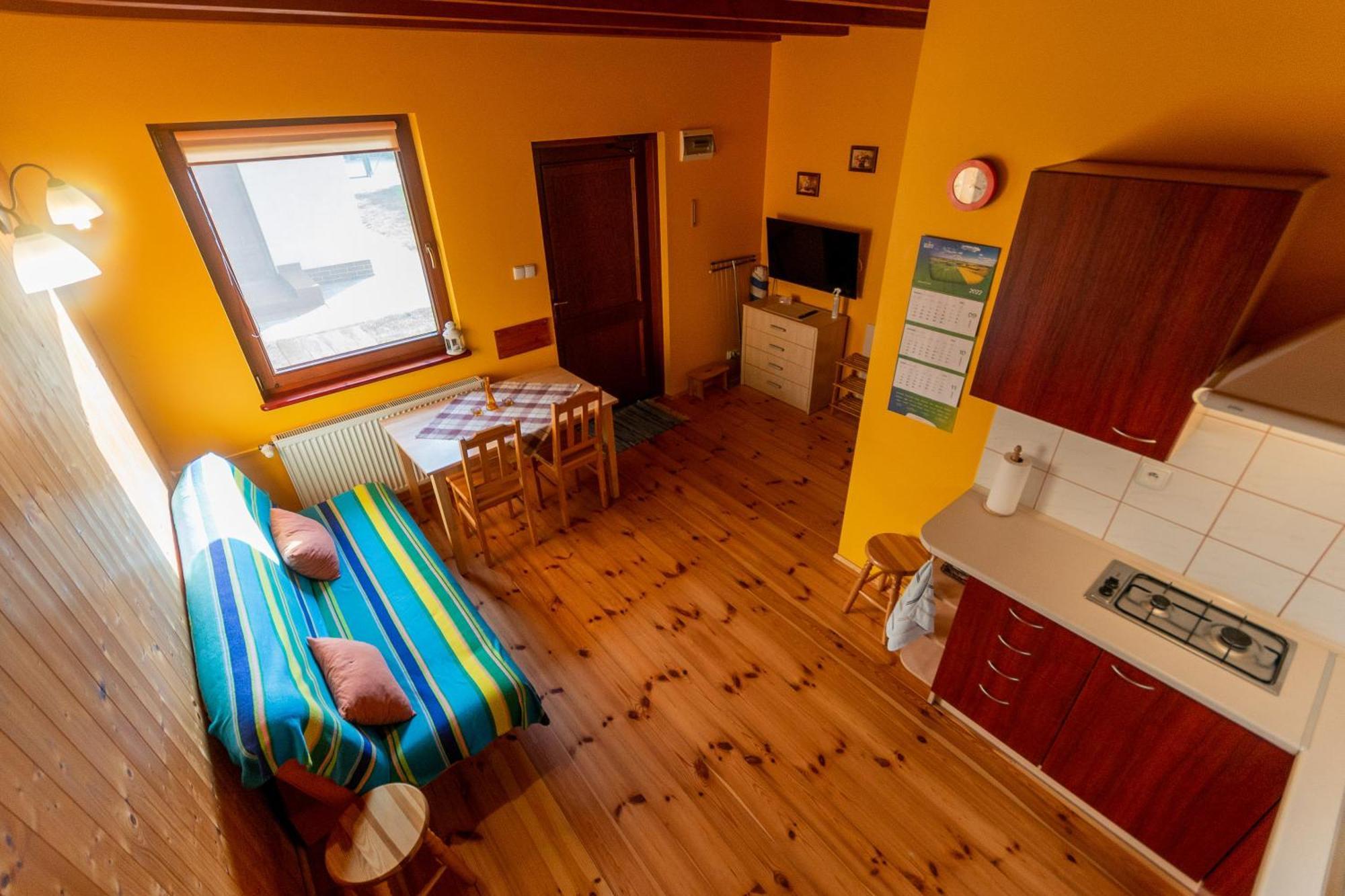 Apartamenty Rodzinne Лукенцин Екстер'єр фото